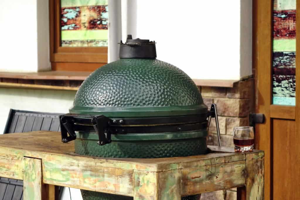 9 Types of BBQ Smokers (A Beginners Guide) 4 60726237 L