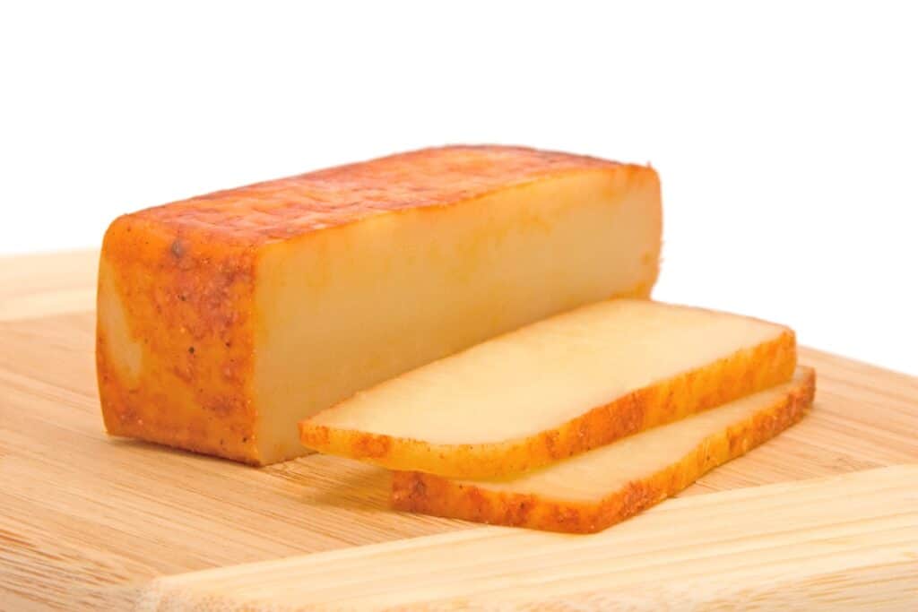 How to Choose the Best Wood for Smoking Cheese at Home 3 4106633 L 1024X683 1